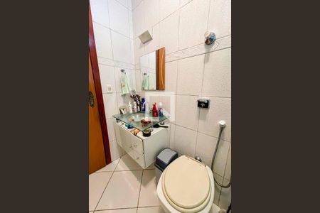 Casa à venda com 315m², 3 quartos e 6 vagasBanheiro