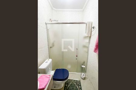 Casa à venda com 315m², 3 quartos e 6 vagasBanheiro
