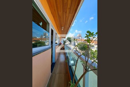 Casa à venda com 270m², 3 quartos e 2 vagas Casa à venda com 270m², 3 quartos e 2 vagasSacada - churrasqueira