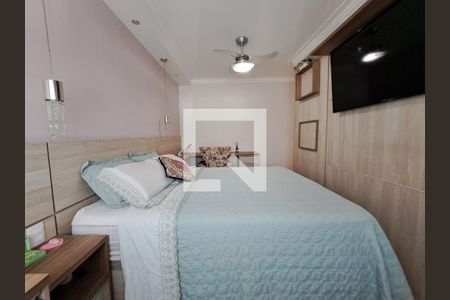 Casa à venda com 270m², 3 quartos e 2 vagas Casa à venda com 270m², 3 quartos e 2 vagasSuíte