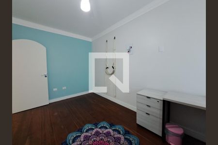Casa à venda com 270m², 3 quartos e 2 vagas Casa à venda com 270m², 3 quartos e 2 vagasQuarto 2