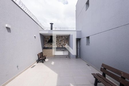 Apartamento para alugar com 34m², 2 quartos e 1 vagaÁrea comum - Churrasqueira