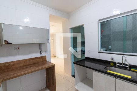 Casa de condomínio para alugar com 110m², 2 quartos e 2 vagasCozinha