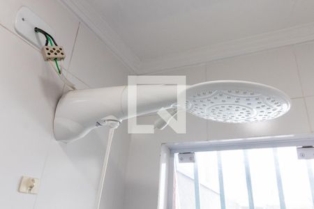 Casa de condomínio para alugar com 110m², 2 quartos e 2 vagasChuveiro