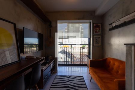 Sala de kitnet/studio para alugar com 1 quarto, 32m² em Água Branca, São Paulo