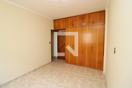 Casa à venda com 134m², 4 quartos e 2 vagasQuarto 3