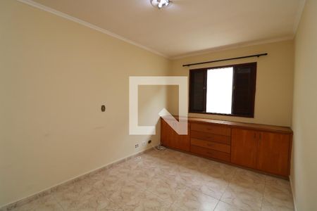Casa à venda com 134m², 4 quartos e 2 vagasQuarto 3