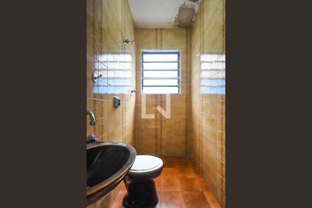 Banheiro 1 de casa à venda com 3 quartos, 269m² em Vila Sonia, São Paulo