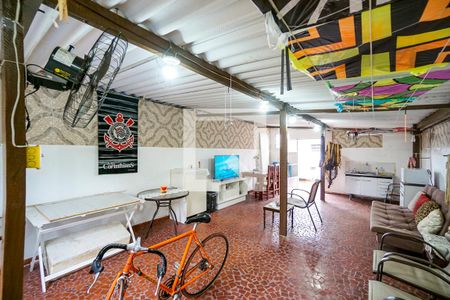 Casa à venda com 280m², 3 quartos e 1 vagaÁrea de lazer