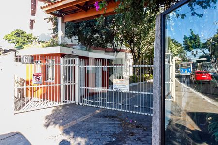 Apartamento à venda com 45m², 2 quartos e 1 vagaFachada e portaria