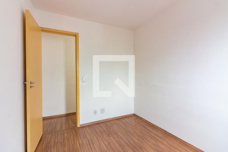 Quarto 1 de apartamento para alugar com 2 quartos, 46m² em Bussocaba, Osasco