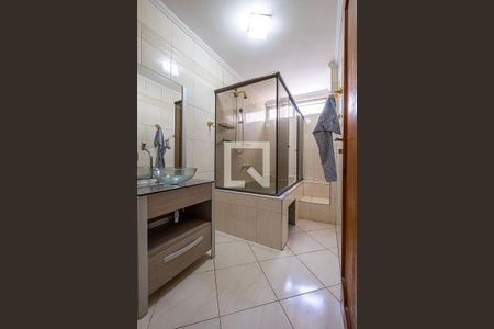 Apartamento à venda com 200m², 3 quartos e 2 vagasSuíte - Banheiro