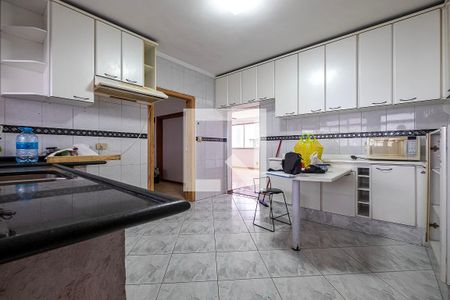 Apartamento à venda com 200m², 3 quartos e 2 vagasCozinha