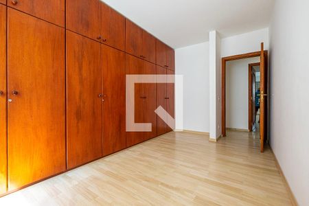 Apartamento à venda com 200m², 3 quartos e 2 vagasQuarto 3