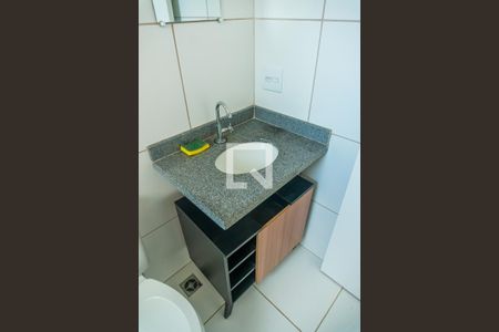 Apartamento para alugar com 50m², 2 quartos e 1 vaga Apartamento para alugar com 50m², 2 quartos e 1 vagaBanheiro