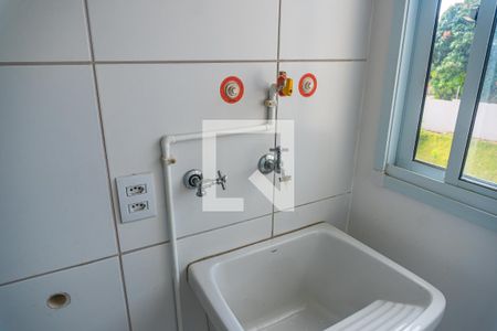 Apartamento para alugar com 50m², 2 quartos e 1 vaga Apartamento para alugar com 50m², 2 quartos e 1 vagaCozinha e Área de Serviço