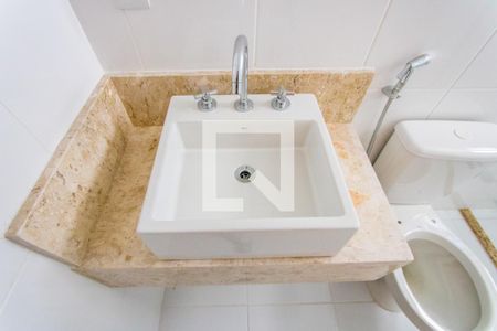 Apartamento à venda com 120m², 3 quartos e 3 vagas Apartamento à venda com 120m², 3 quartos e 3 vagasBanheiro do quarto 2