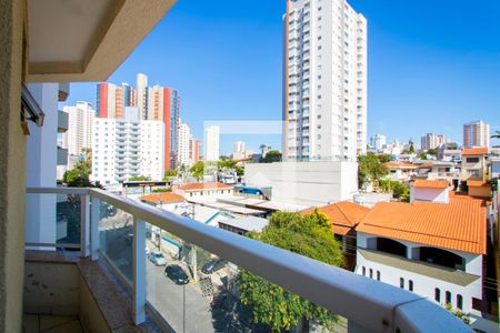 Apartamento à venda com 120m², 3 quartos e 3 vagas Apartamento à venda com 120m², 3 quartos e 3 vagasVaranda do quarto 2 e 3