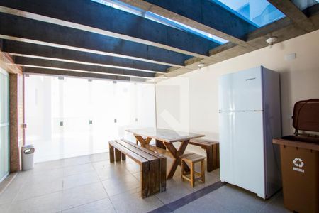 Apartamento à venda com 120m², 3 quartos e 3 vagas Apartamento à venda com 120m², 3 quartos e 3 vagasÁrea comum - Churrasqueira