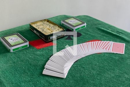 Apartamento à venda com 64m², 2 quartos e 1 vaga Apartamento à venda com 64m², 2 quartos e 1 vagaÁrea comum - Salão de festas