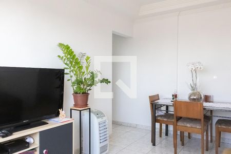 Apartamento à venda com 64m², 2 quartos e 1 vaga Apartamento à venda com 64m², 2 quartos e 1 vagaSala