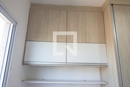 Apartamento para alugar com 54m², 2 quartos e 1 vaga Apartamento para alugar com 54m², 2 quartos e 1 vagaDetalhe Armário