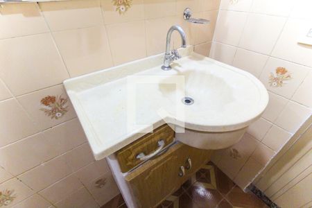 Banheiro de casa para alugar com 1 quarto, 41m² em Jardim Pedro José Nunes, São Paulo