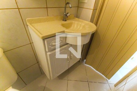 Banheiro de casa para alugar com 1 quarto, 38m² em Jardim Pedro José Nunes, São Paulo