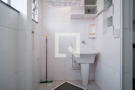 Apartamento para alugar com 67m², 2 quartos e 1 vagaÁrea de serviço 