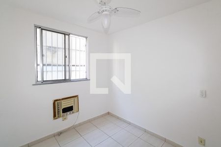 Quarto 2 de apartamento para alugar com 3 quartos, 53m² em Campo Grande, Rio de Janeiro