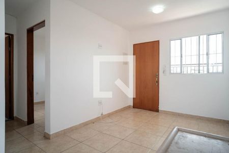 Sala/cozinha
 de apartamento para alugar com 2 quartos, 42m² em Parque Cisper, São Paulo