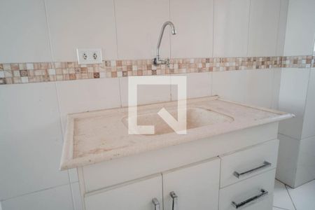 Sala/cozinha
 de apartamento para alugar com 2 quartos, 42m² em Parque Cisper, São Paulo