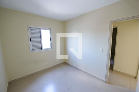 Quarto de apartamento para alugar com 2 quartos, 72m² em Jardim dos Estados, Taubaté