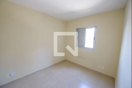 Quarto de apartamento para alugar com 2 quartos, 72m² em Jardim dos Estados, Taubaté
