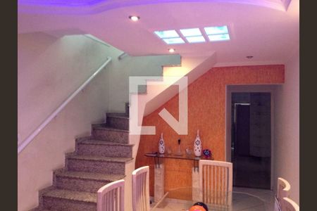 Casa à venda com 3 quartos, 182m² em Jardim Santa Clara, Guarulhos