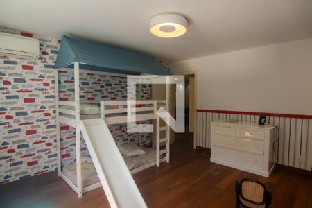 Apartamento à venda com 306m², 3 quartos e 1 vaga Apartamento à venda com 306m², 3 quartos e 1 vagaQuarto 2