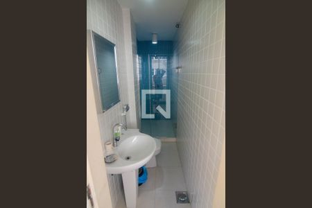 Apartamento à venda com 306m², 3 quartos e 1 vaga Apartamento à venda com 306m², 3 quartos e 1 vagaBanheiro de Serviço
