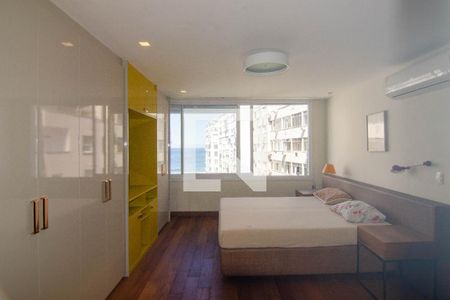 Apartamento à venda com 306m², 3 quartos e 1 vaga Apartamento à venda com 306m², 3 quartos e 1 vagaQuarto 3