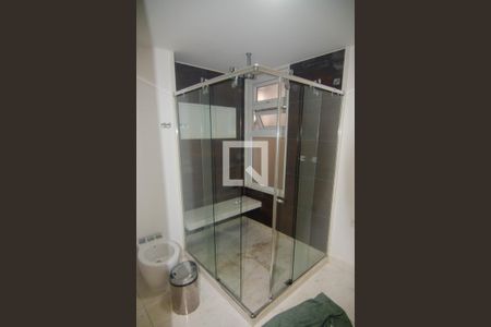 Apartamento à venda com 306m², 3 quartos e 1 vaga Apartamento à venda com 306m², 3 quartos e 1 vagaBanheiro do Quarto 3