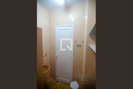 Banheiro de apartamento à venda com 1 quarto, 27m² em Copacabana, Rio de Janeiro