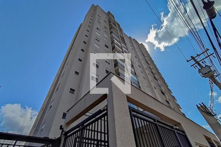 Apartamento para alugar com 70m², 3 quartos e 2 vagas Apartamento para alugar com 70m², 3 quartos e 2 vagasFachada