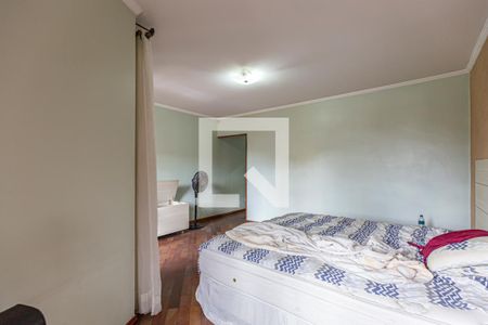 Casa à venda com 172m², 3 quartos e 2 vagasSuite