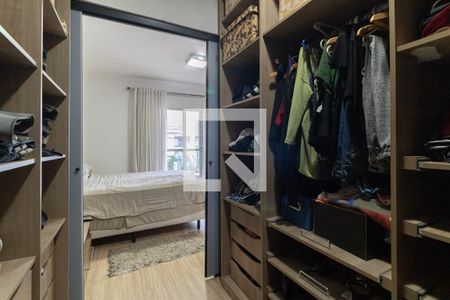 Casa à venda com 350m², 5 quartos e 6 vagasCloset da Suíte 1