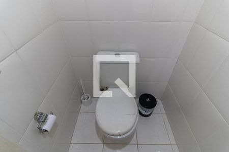 Casa à venda com 350m², 5 quartos e 6 vagasBanheiro da Cobertura 