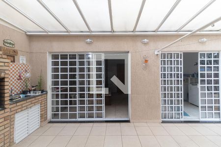 Casa à venda com 350m², 5 quartos e 6 vagasVista da Sala da Edícula 