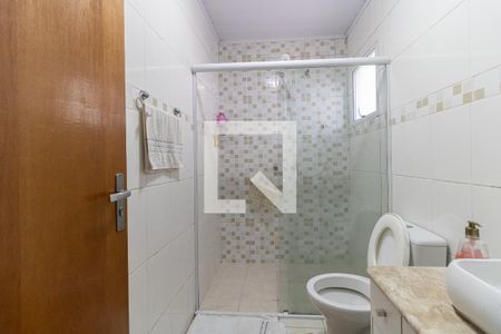 Casa à venda com 350m², 5 quartos e 6 vagasBanheiro da Suíte da Edícula 