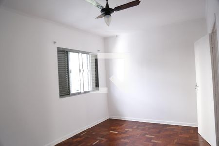 Casa à venda com 178m², 3 quartos e 2 vagasQuarto 3