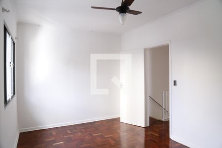 Casa à venda com 178m², 3 quartos e 2 vagasQuarto 3