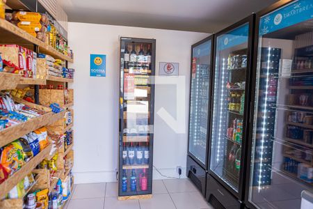 Apartamento à venda com 60m², 2 quartos e 1 vaga Apartamento à venda com 60m², 2 quartos e 1 vagaÁrea comum - Mini Mercado