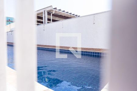 Apartamento à venda com 60m², 2 quartos e 1 vaga Apartamento à venda com 60m², 2 quartos e 1 vagaÁrea comum - Piscina